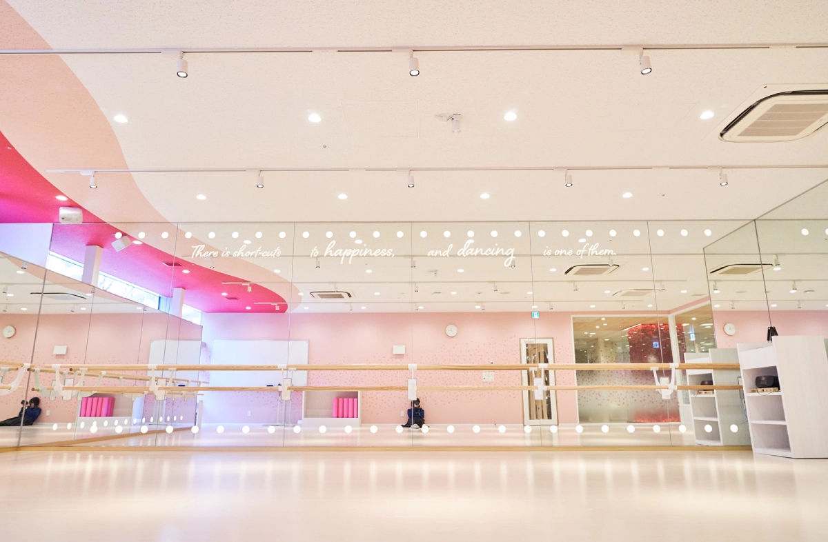 東京ダンスヴィレッジの綺麗・オシャレなスタジオ